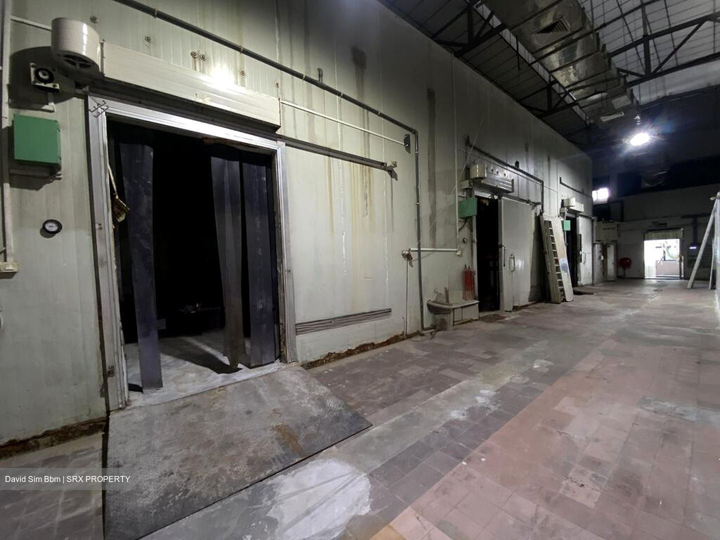 Woodlands Avenue 9 (D25), Factory #499154241
